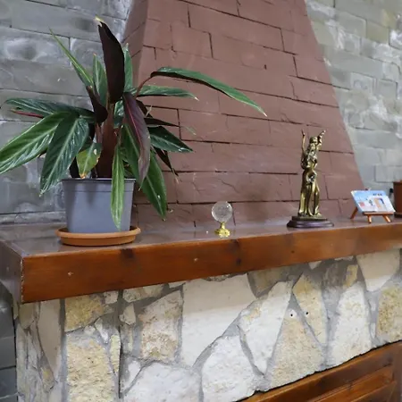 Univers بيت شباب *