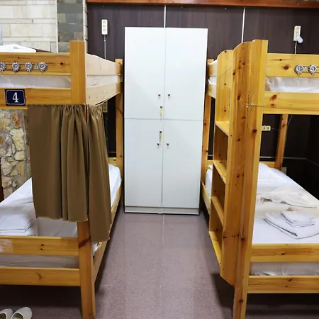Univers Hostel Berat