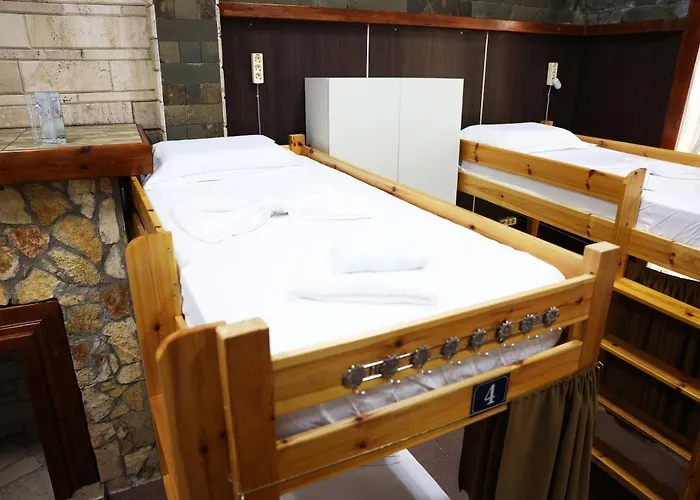 Auberge de jeunesse Univers *